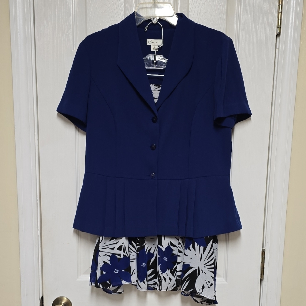 Blue Short Sleeve Blazer with Floral Top